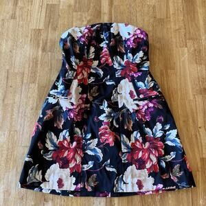 Anthropologie Strapless Scultped Mini Dress / Floral/ Size Small
